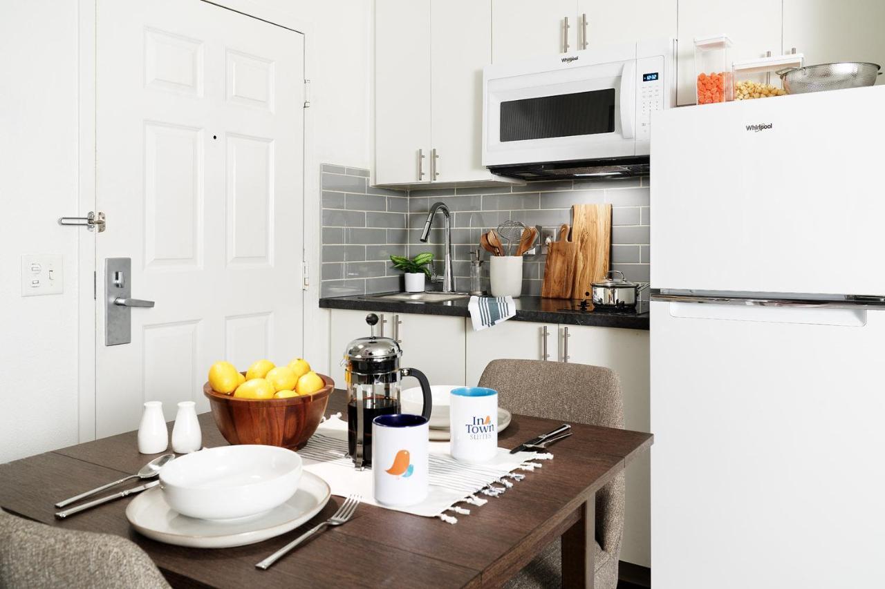 Intown Suites Extended Stay Houston Tx - Stuebner Airline Rd Louetta Esterno foto