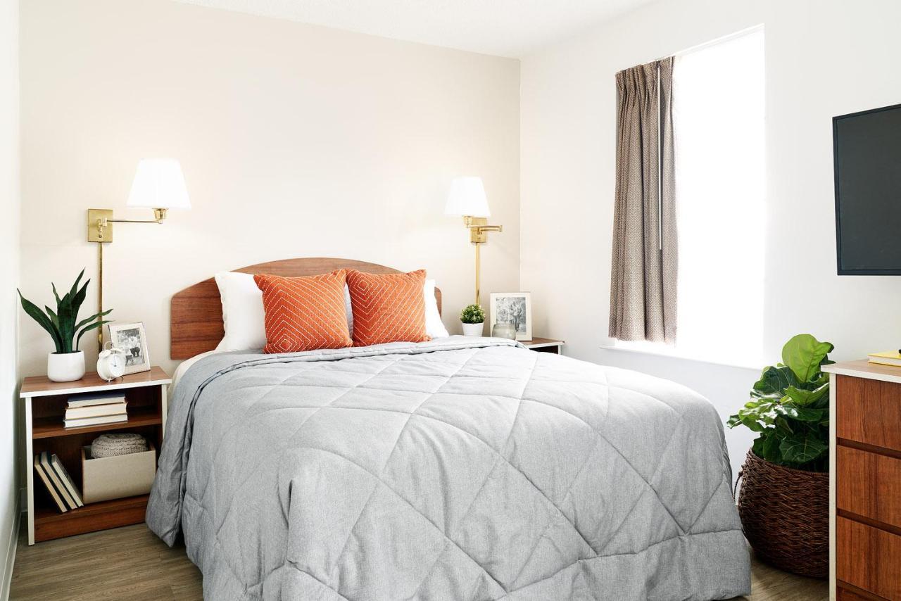 Intown Suites Extended Stay Houston Tx - Stuebner Airline Rd Louetta Esterno foto